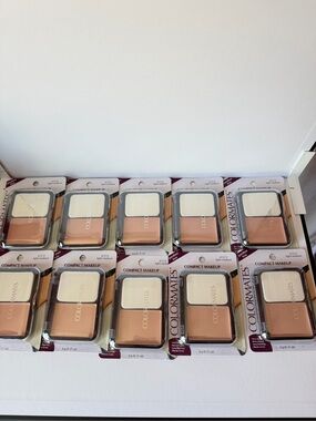 ColorMates Compact Makeup Light Medium 61513 Lot of 10 NEW Discontinued